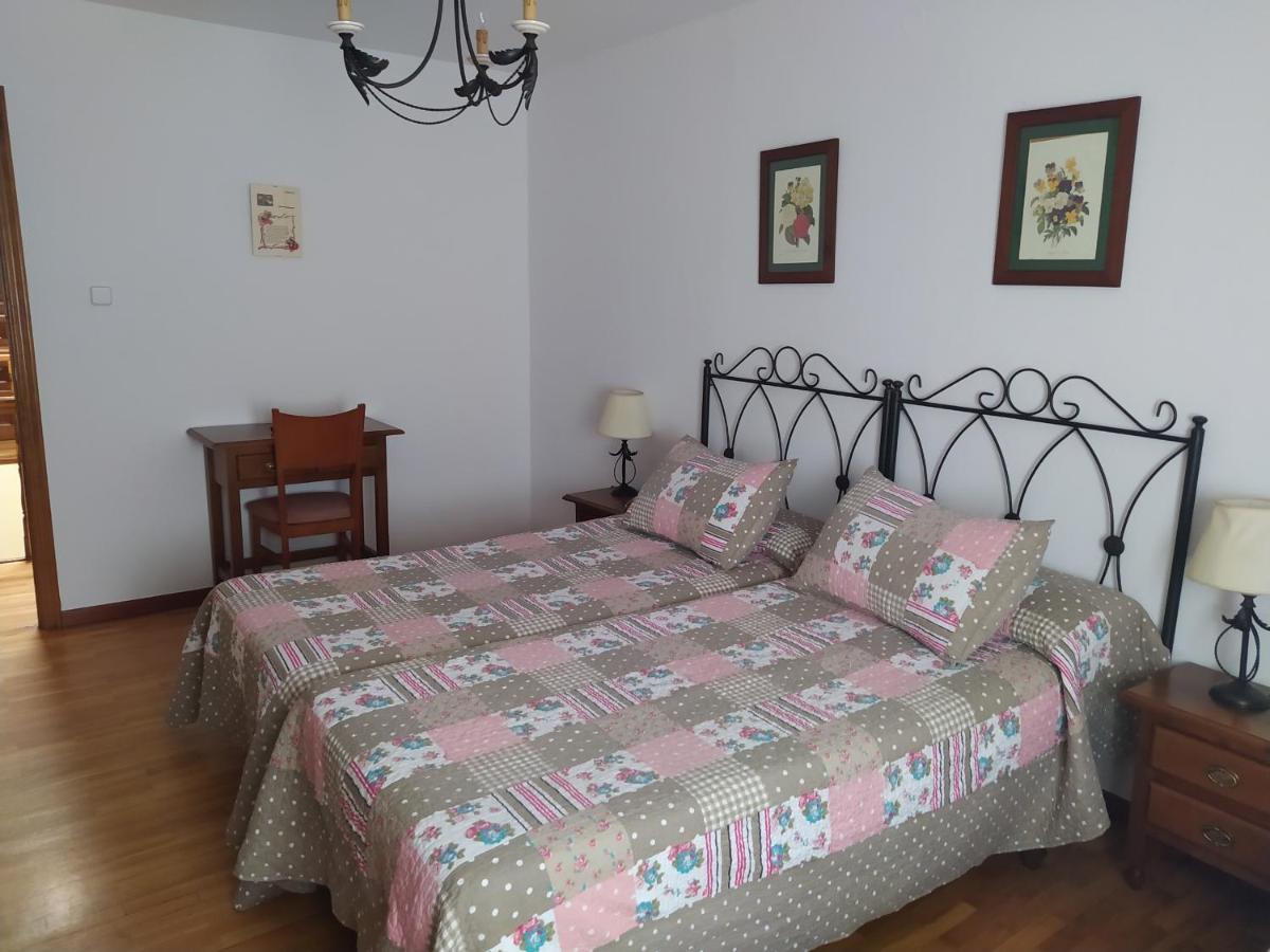 Hostal Urbion Vinuesa Ngoại thất bức ảnh